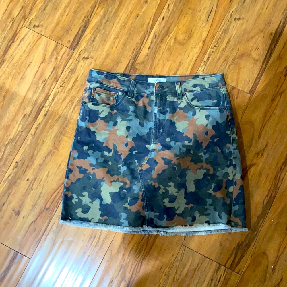 KENSIE jeans skirt